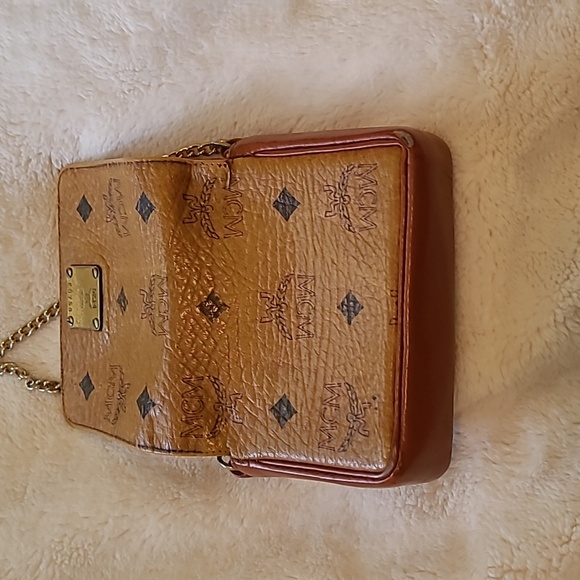 MCM vintage leather mini purse on chain - Picture 5 of 11